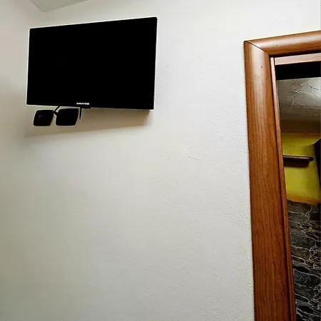 Simo House
